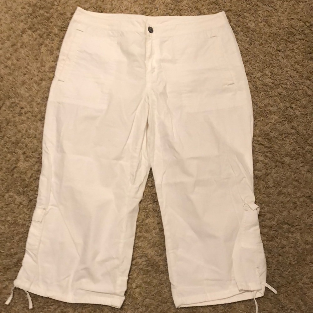 White capris